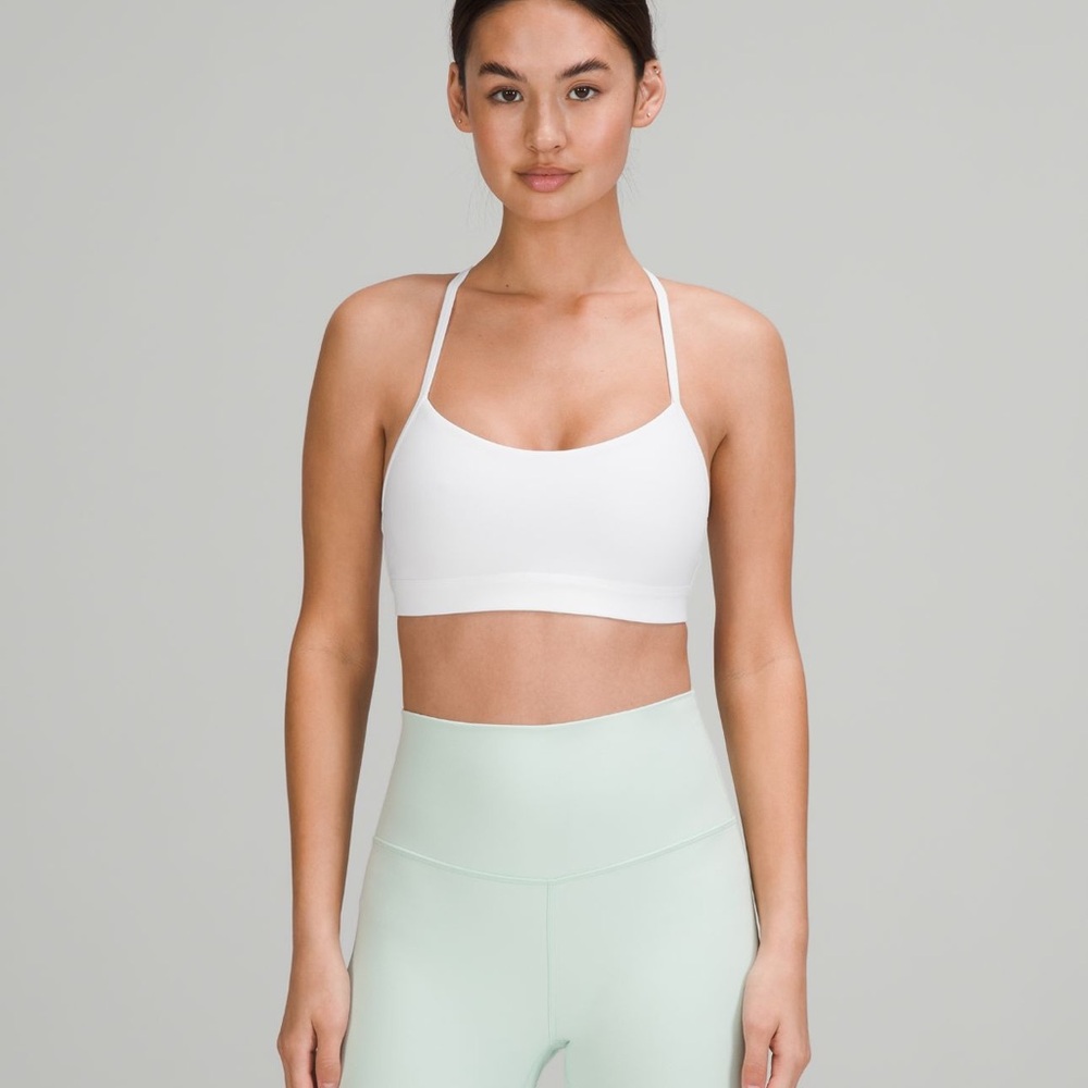 Lululemon White Flow Y Adjustable Bra